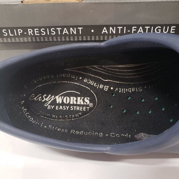 Easy Works Women's Kris Health Care Professional Shoe, Navy Size 9 - Picture 8 of 10